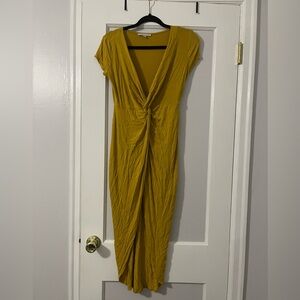 Haute Monde Mustard Twist-Front Midi Dres